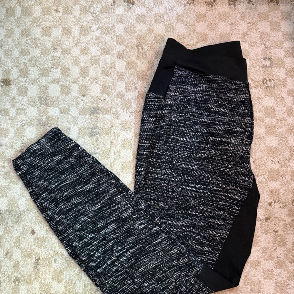 Lululemon Black Leggings